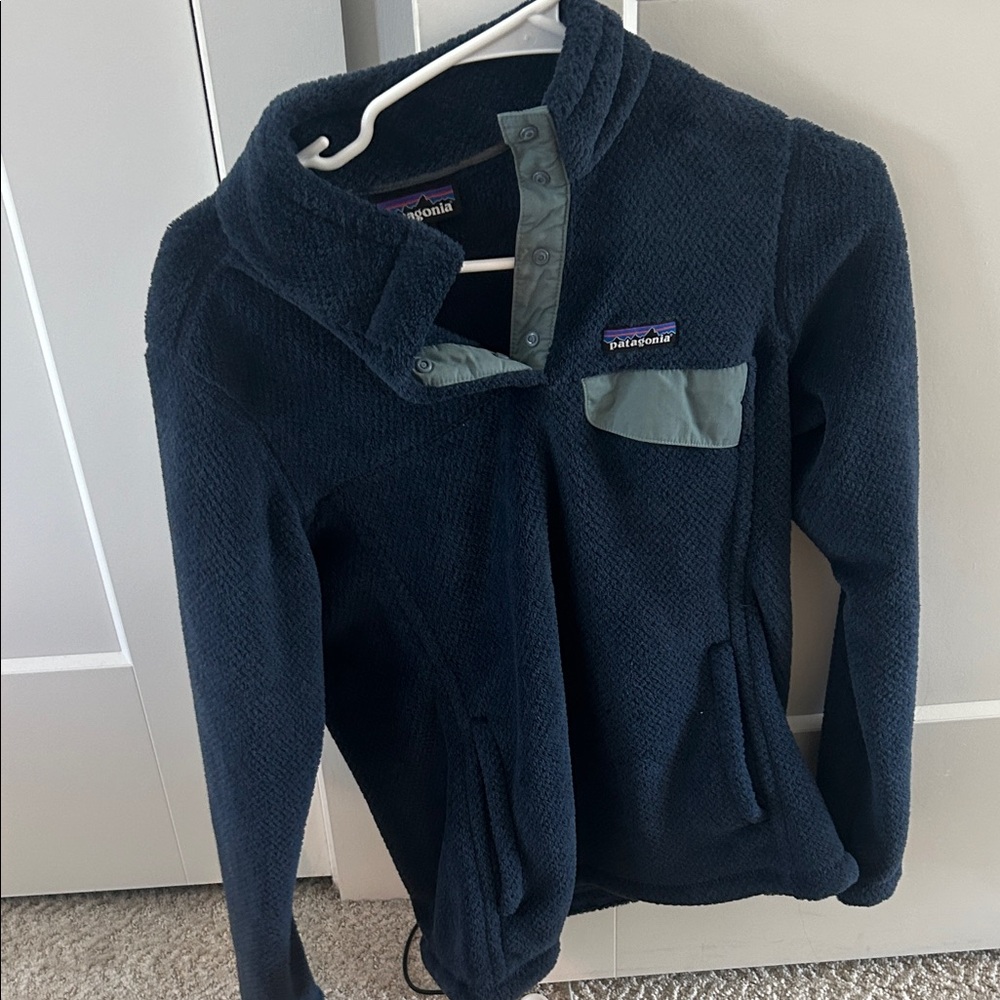 Patagonia Dark Blue Fleece Jacket